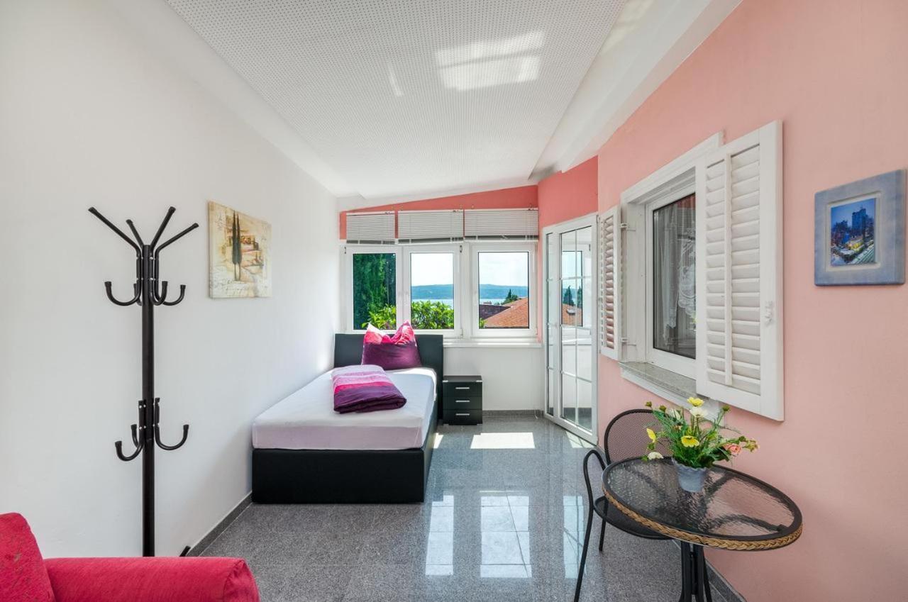 Jurincic Apartment Crikvenica Bilik gambar