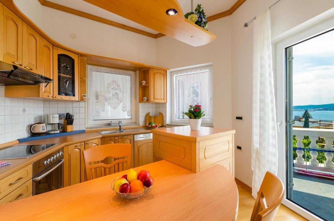 Jurincic Apartment Crikvenica Bilik gambar